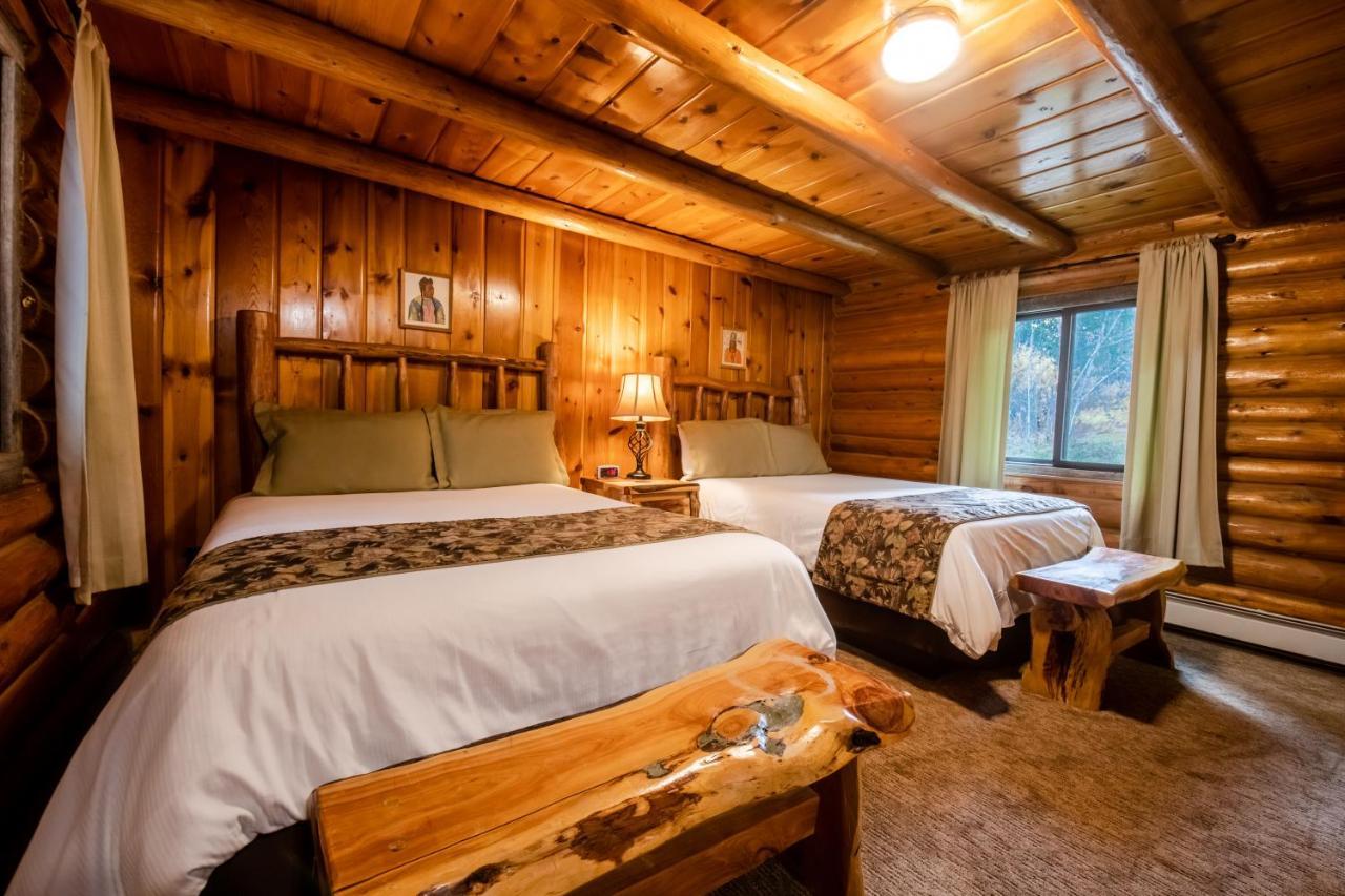 The Hatchet Resort Моран Екстер'єр фото